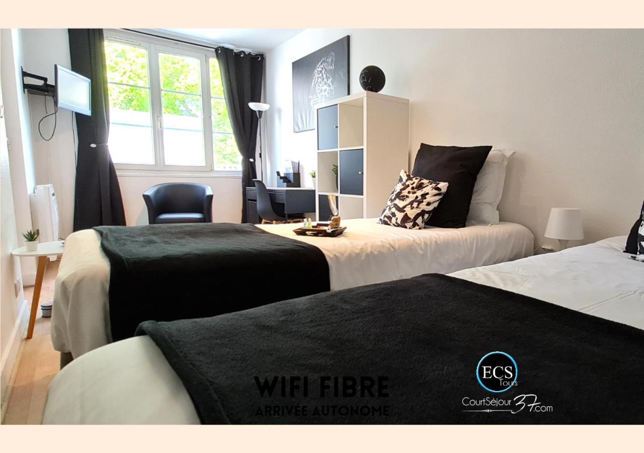 "Le Safari" - 2 Lits - Au Coeur Du Vieux Tours Apartman Kültér fotó
